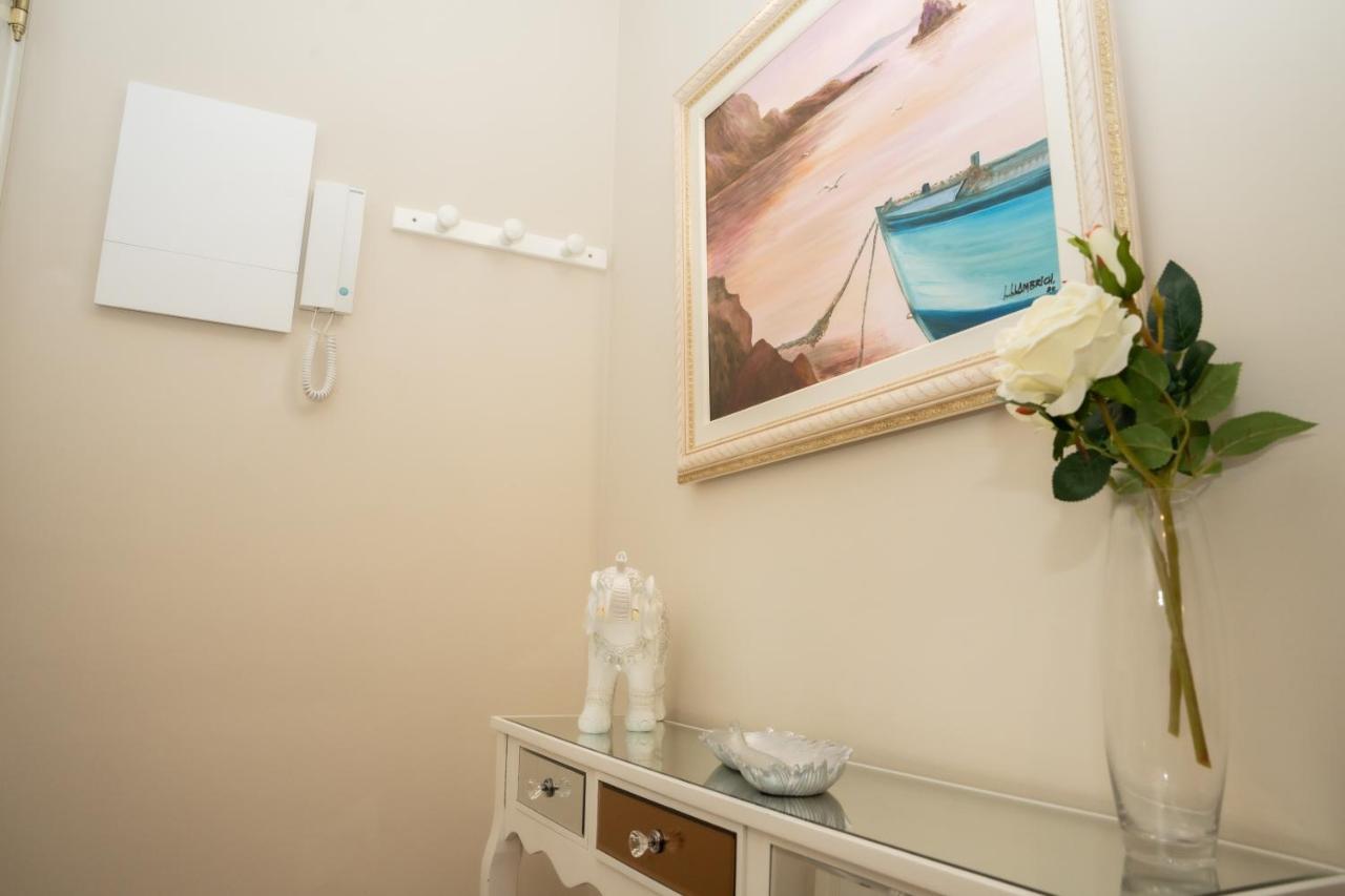 Gallimo Apartaments ลัมโปยา ภายนอก รูปภาพ